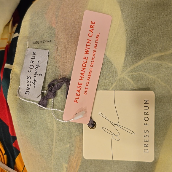 NWT Multicolor Rio Floral Pleated One Shoulder dress small $75 Dress Forum - Picture 10 of 12